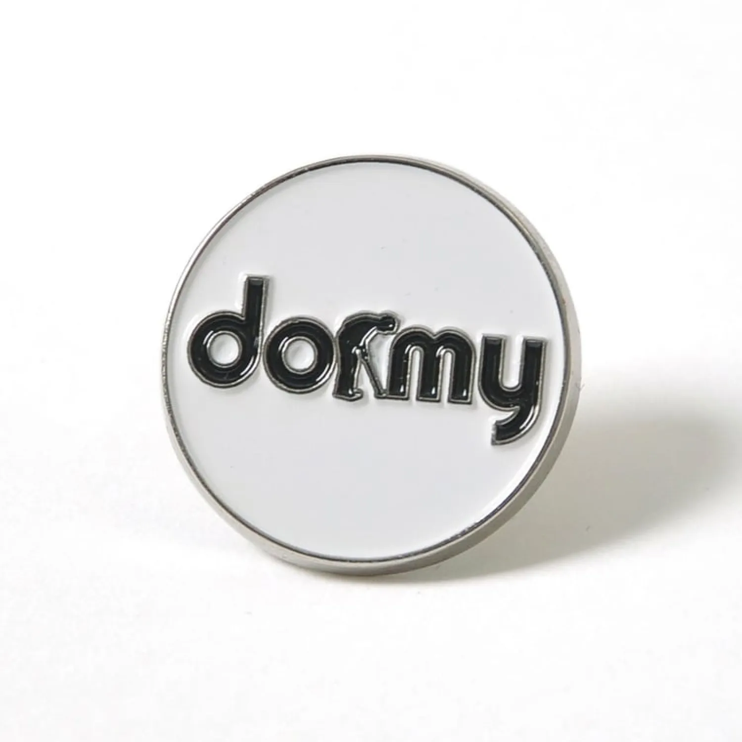ballmarker pigg>Dormy